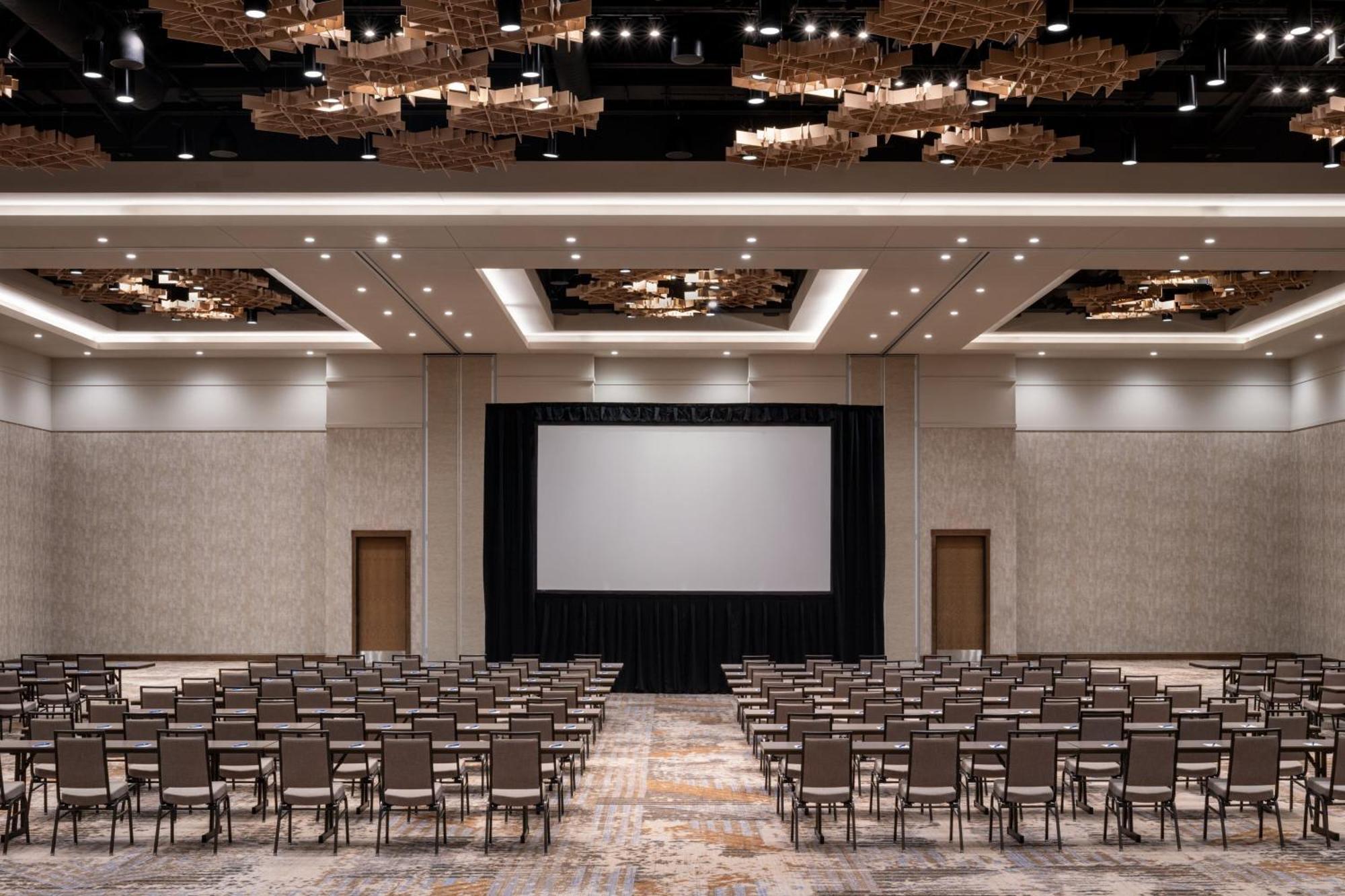 Delta Hotels By Marriott Wichita Falls Convention Center Exterior foto